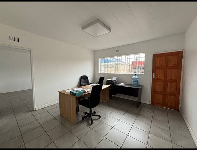 570M² WAREHOUSE TO LET IN WADEVILLE
